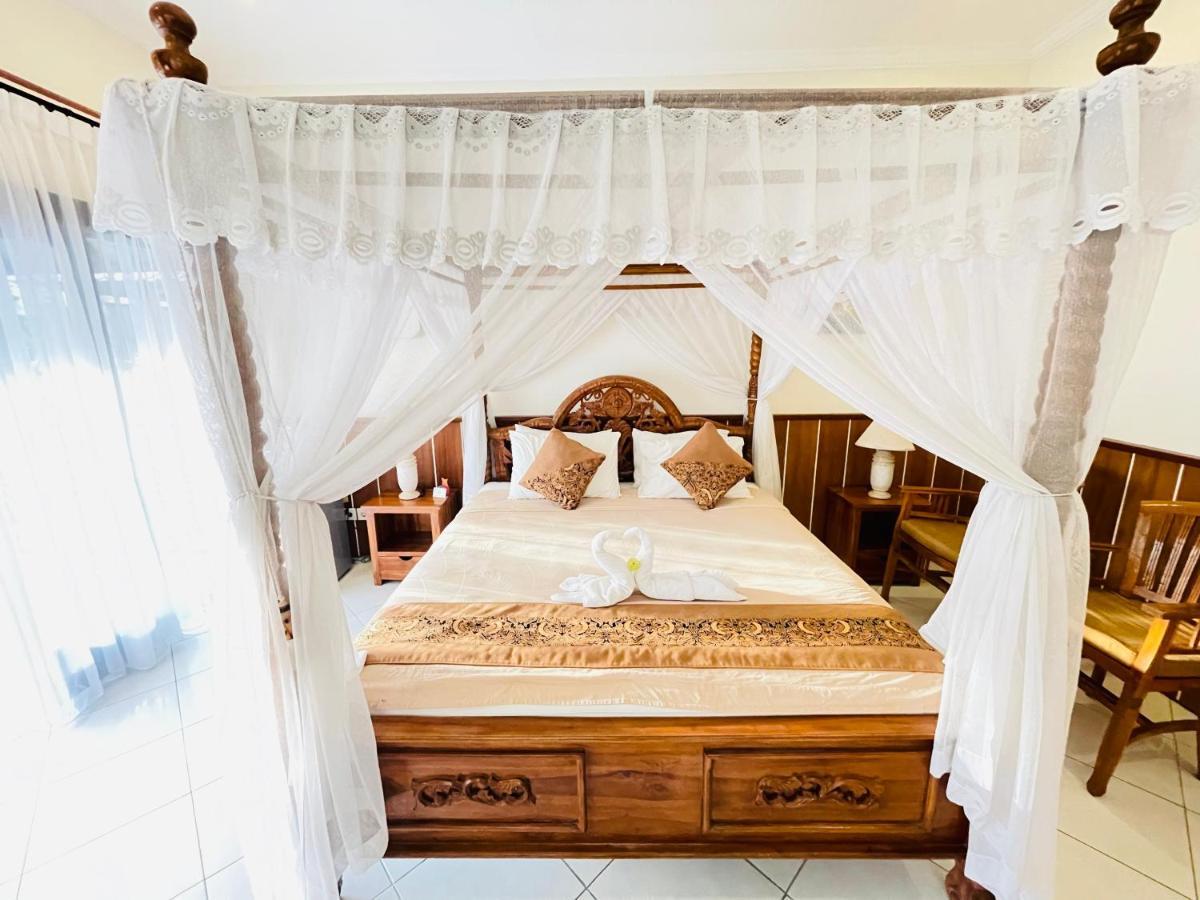 Hotel Mutiara Bali Candidasa Zewnętrze zdjęcie