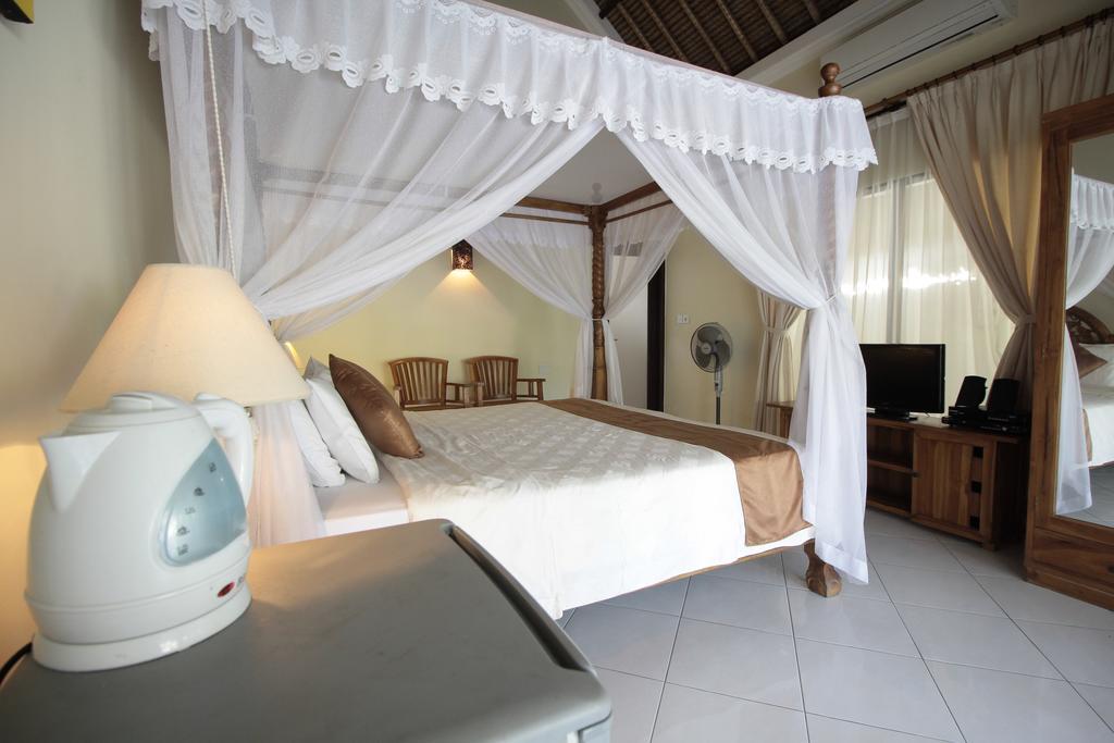 Hotel Mutiara Bali Candidasa Zewnętrze zdjęcie