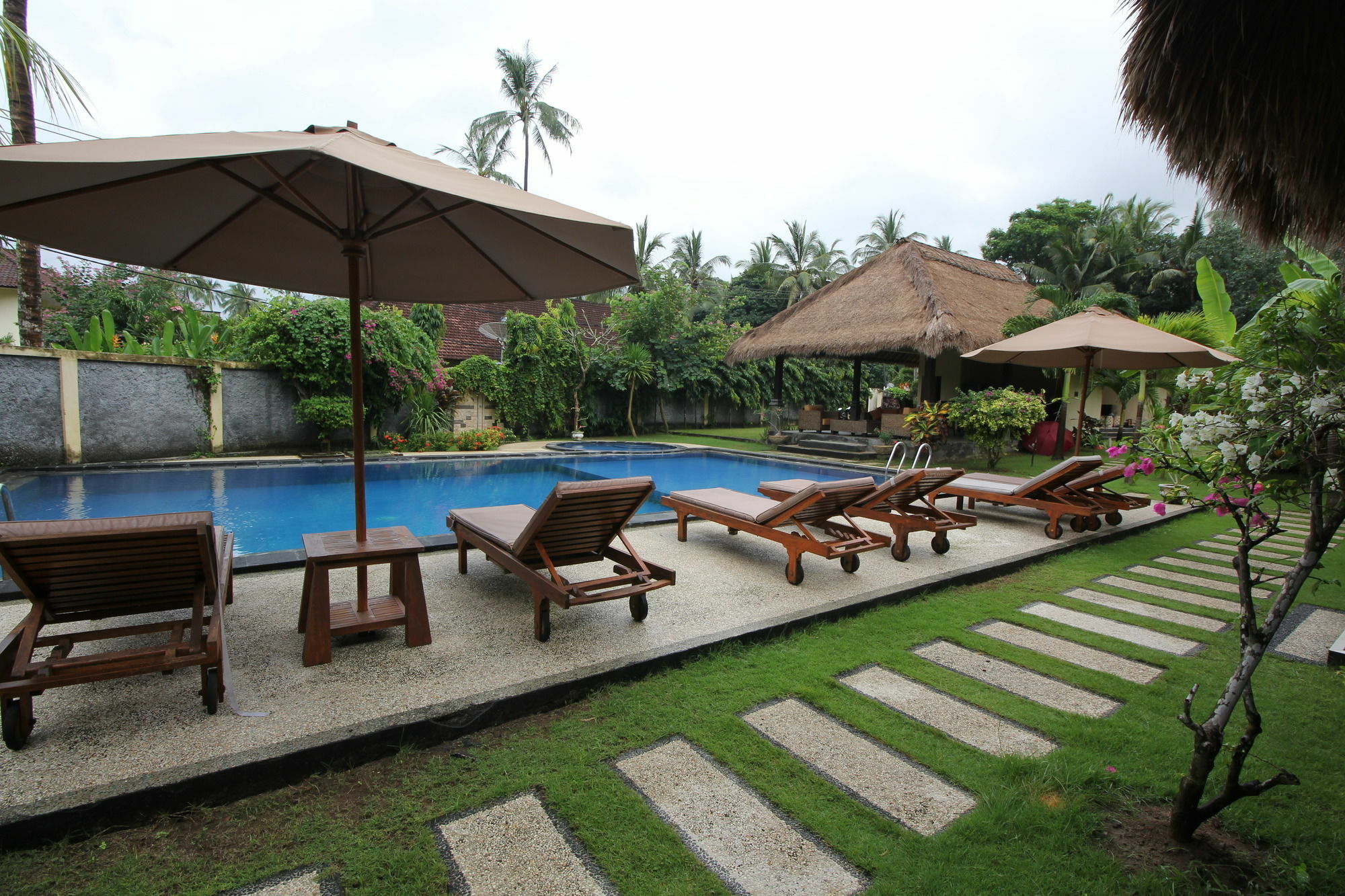Hotel Mutiara Bali Candidasa Zewnętrze zdjęcie